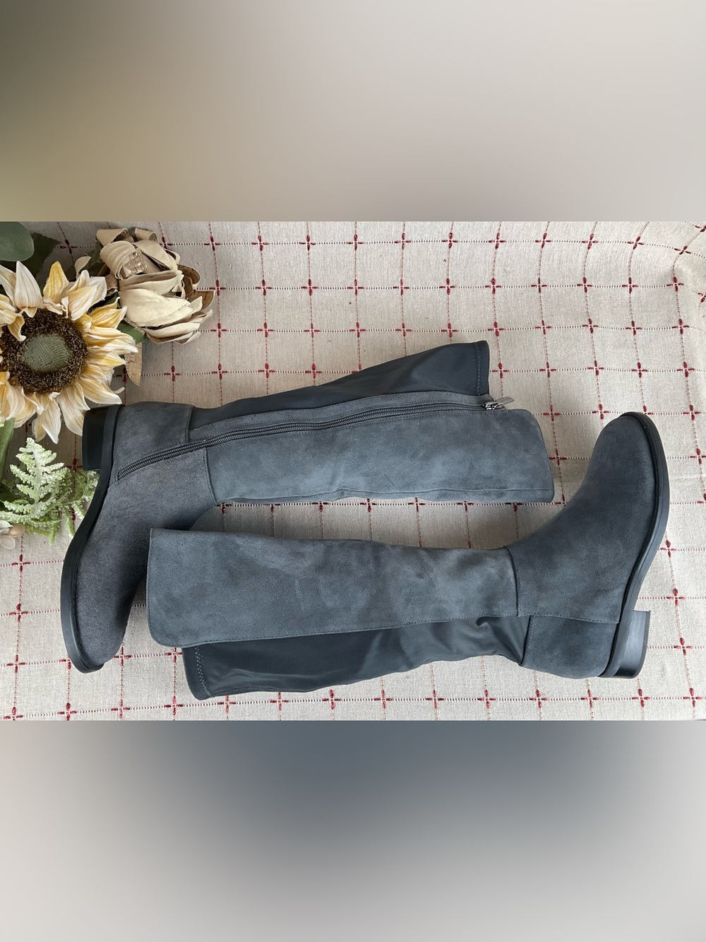 Blondo “Ellie” Grey Suede Knee High Riding Boots Waterproof Size 6.5 NWOB - Picture 8 of 12